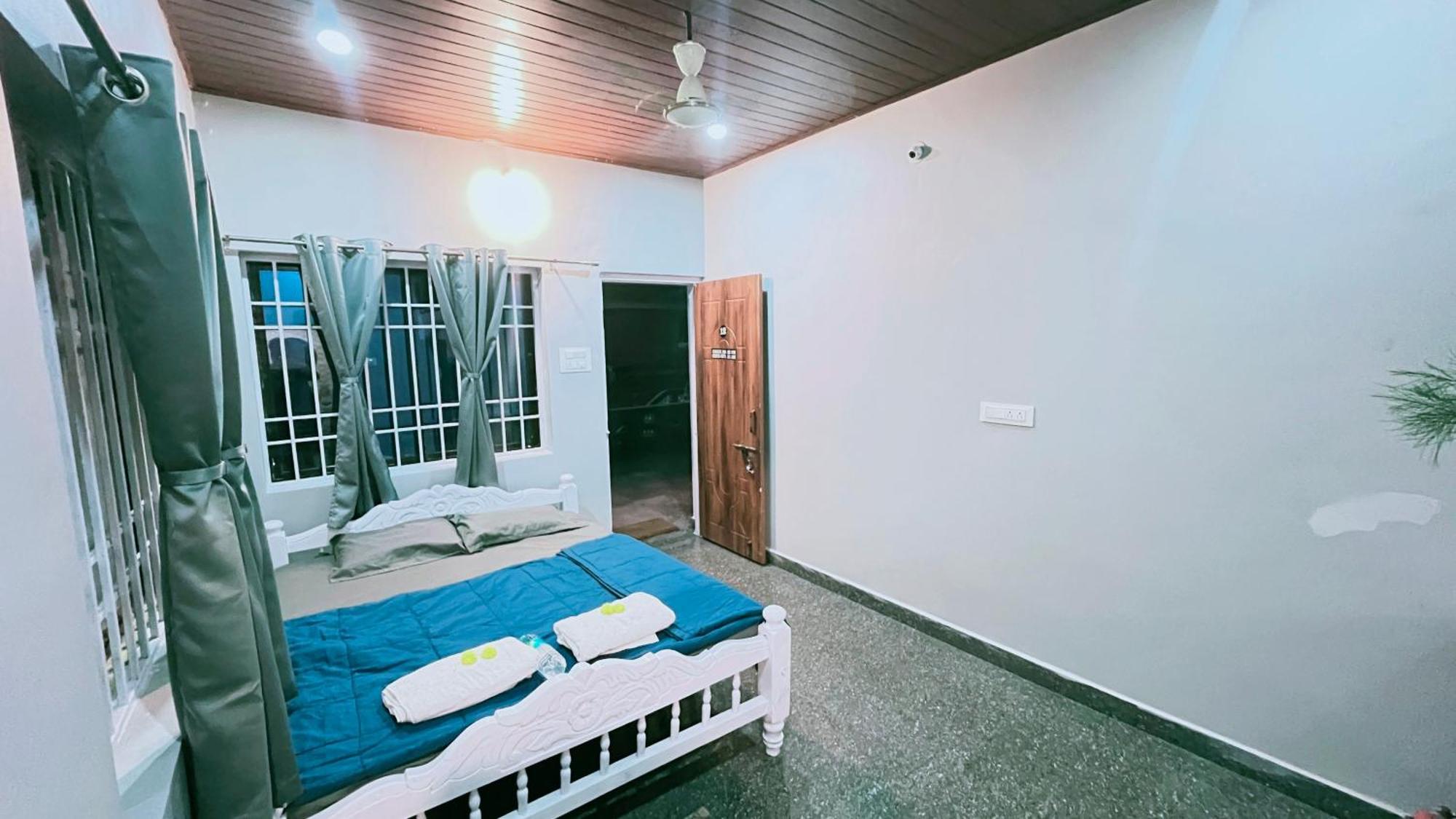 Gokarna Beach Stays By Tune Of Ocean Kültér fotó